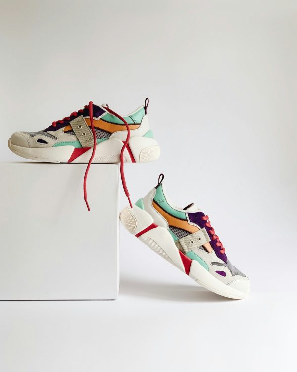 Tênis Color Block Esportivo